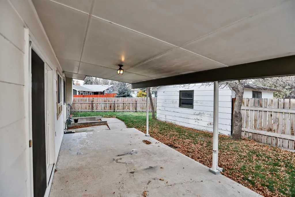 21 Lafayette Crescent