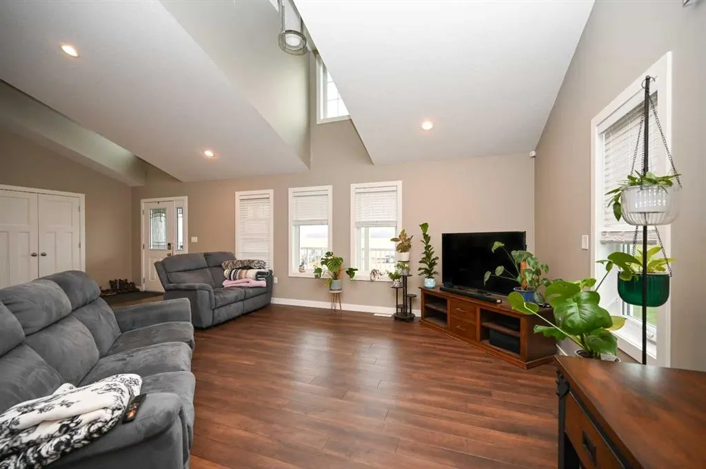 59115 Range Road 213