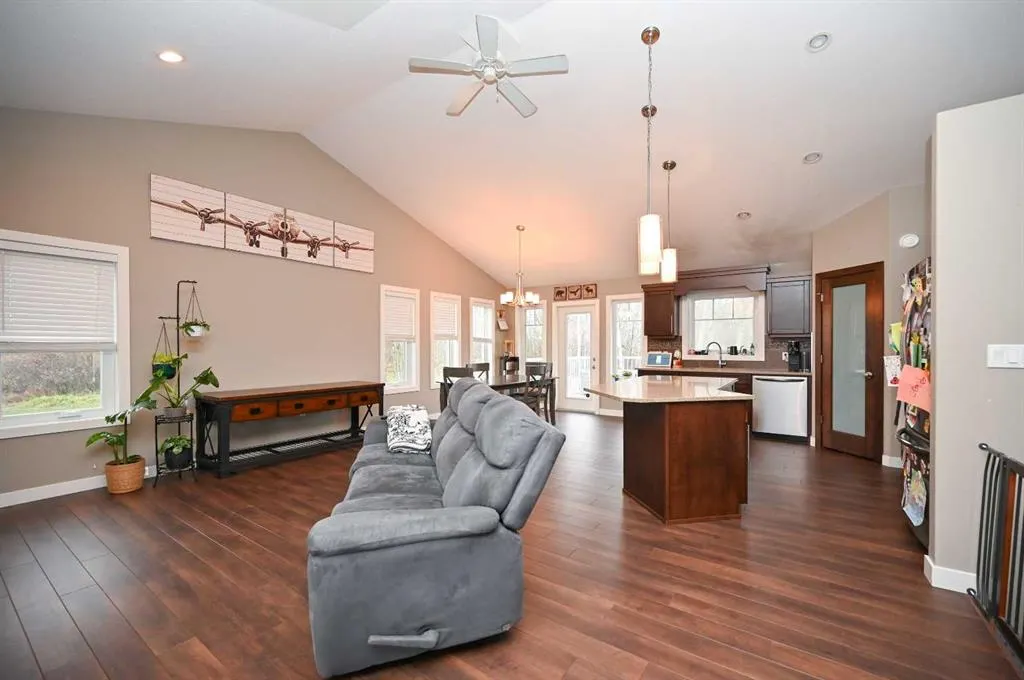 59115 Range Road 213