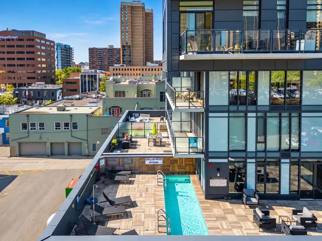1010 6 Street SW #2206