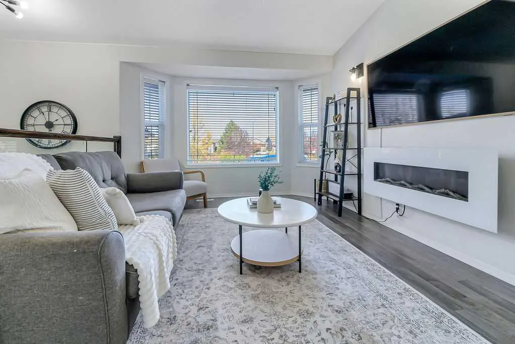 35 Jepsen Crescent