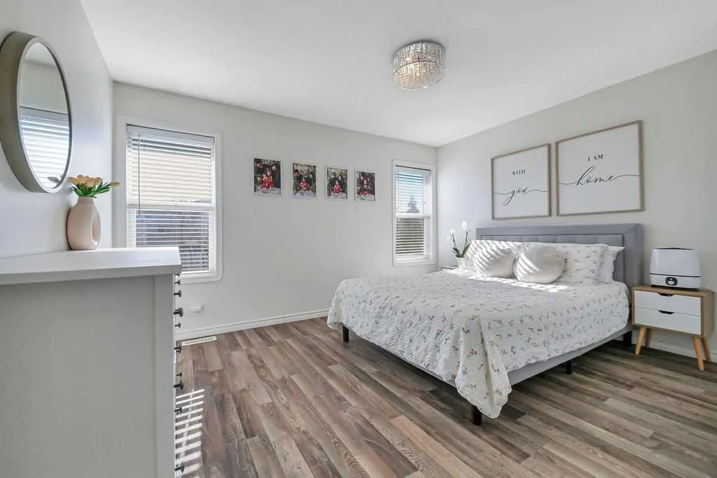 35 Jepsen Crescent