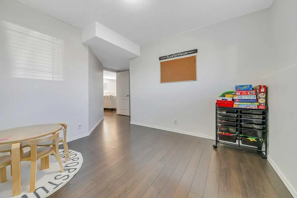 35 Jepsen Crescent