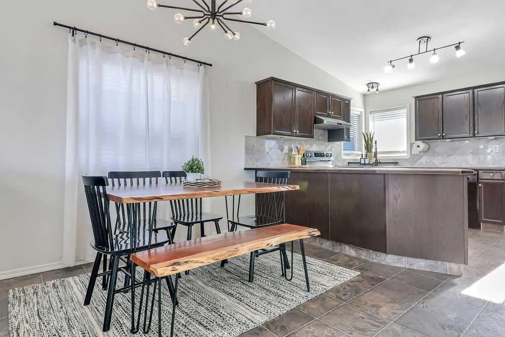 35 Jepsen Crescent