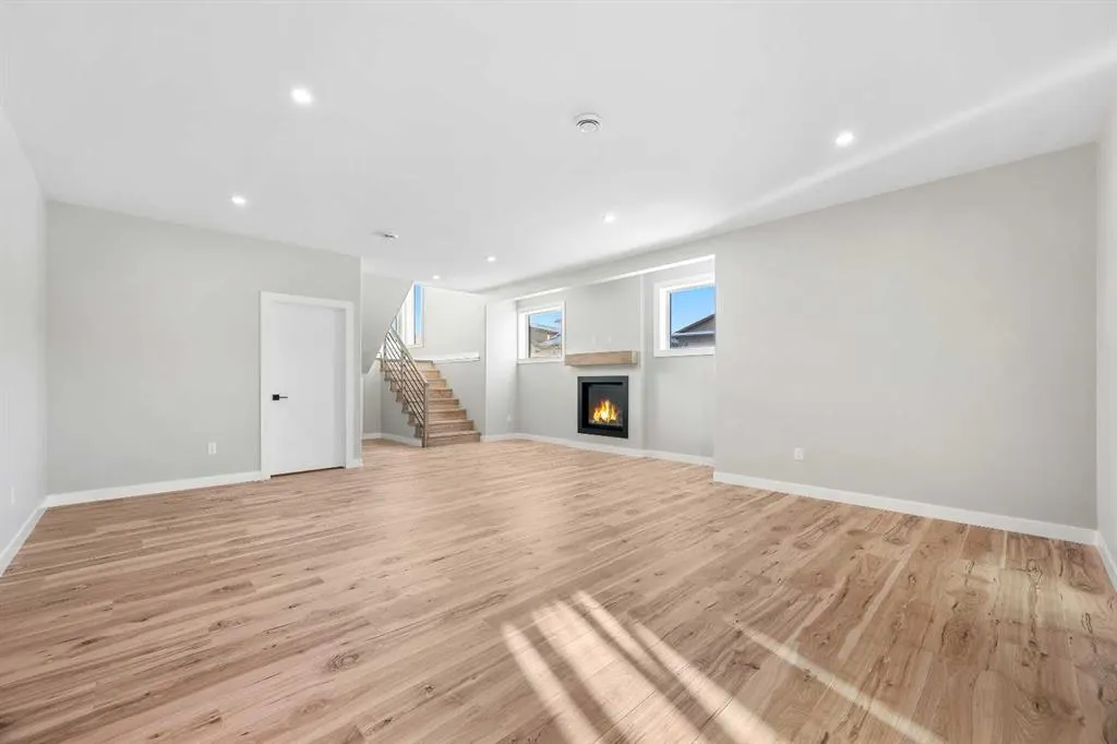 2715 73 Avenue #30