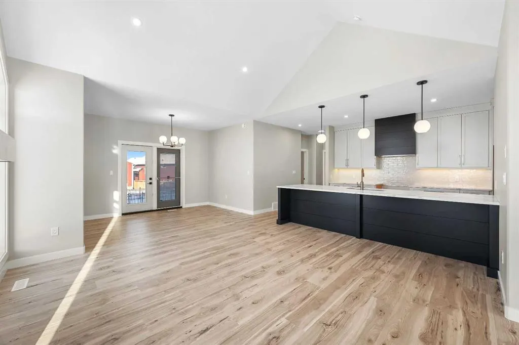 2715 73 Avenue #30