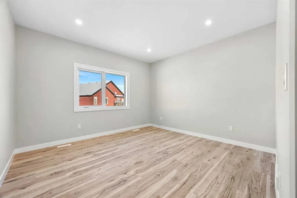 2715 73 Avenue #30