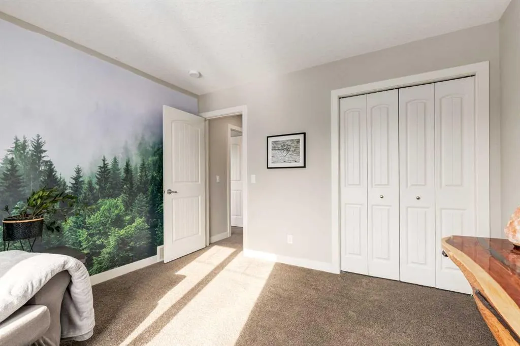 516 Boulder Creek Bay SE