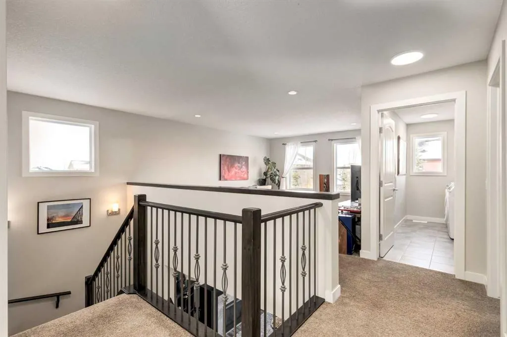 516 Boulder Creek Bay SE