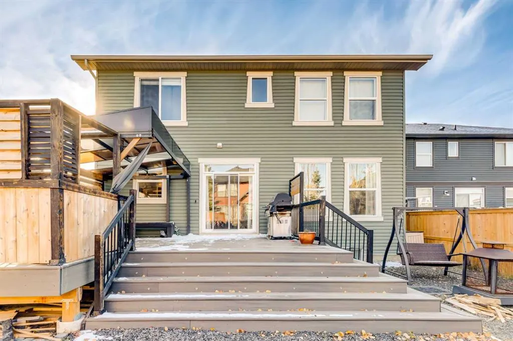 516 Boulder Creek Bay SE