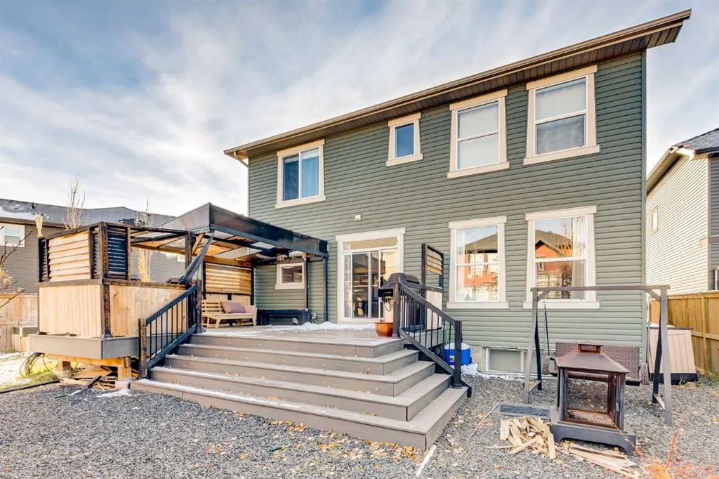 516 Boulder Creek Bay SE