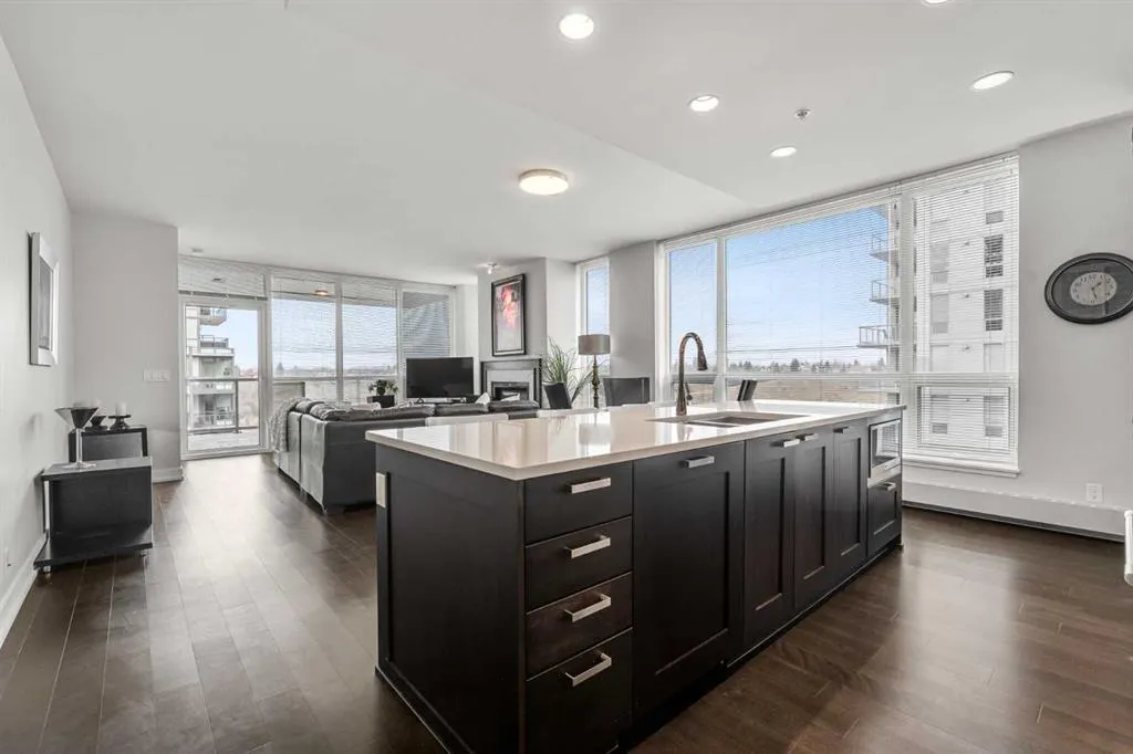 222 Riverfront Avenue SW #1423