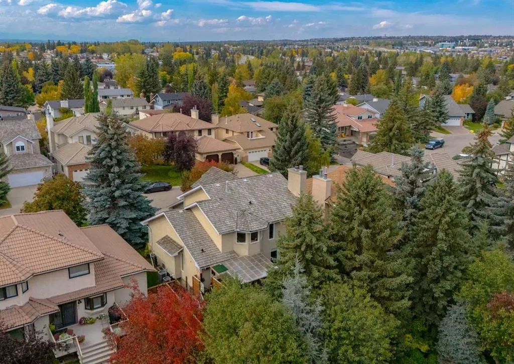 492 Silvergrove Gardens NW