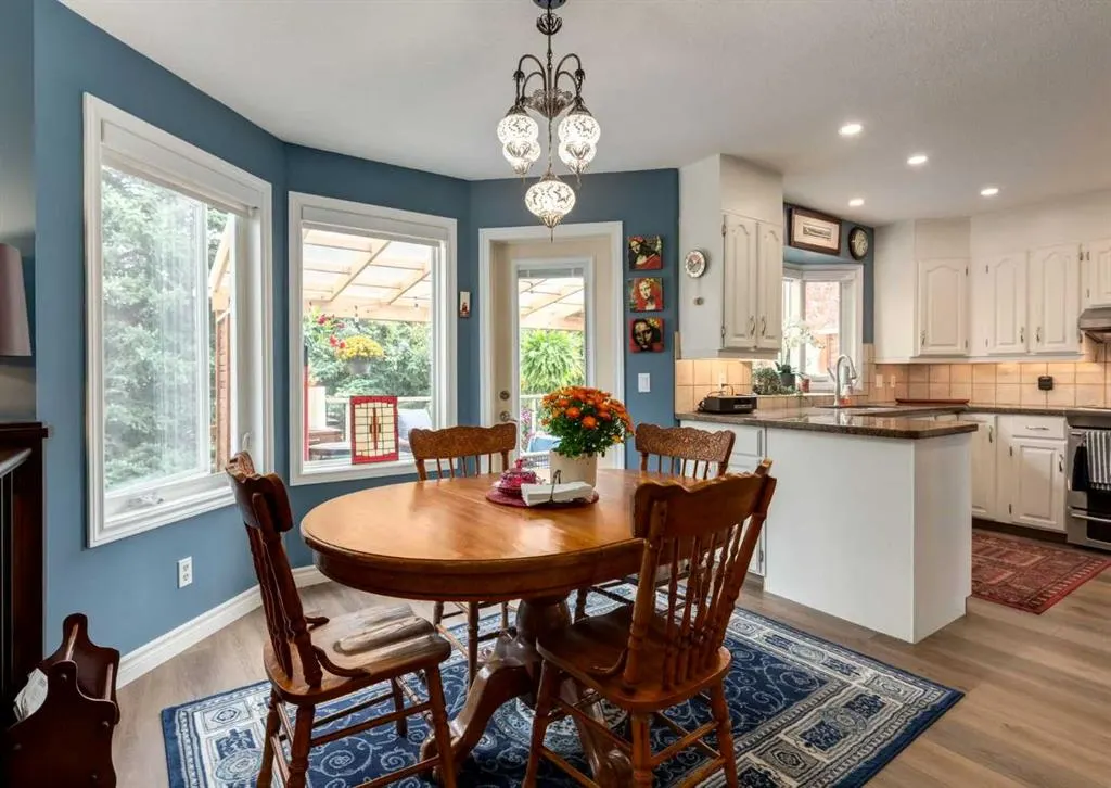 492 Silvergrove Gardens NW