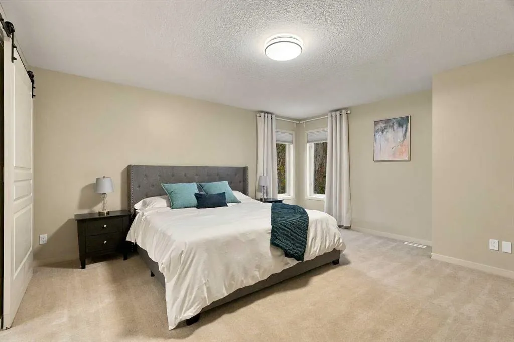 24 Auburn Sound Terrace SE