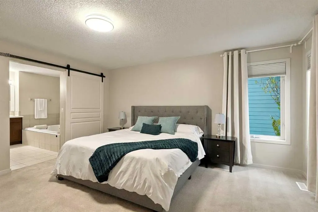 24 Auburn Sound Terrace SE