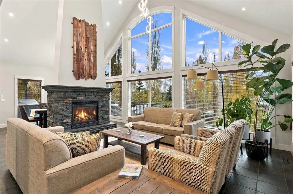 24 Auburn Sound Terrace SE