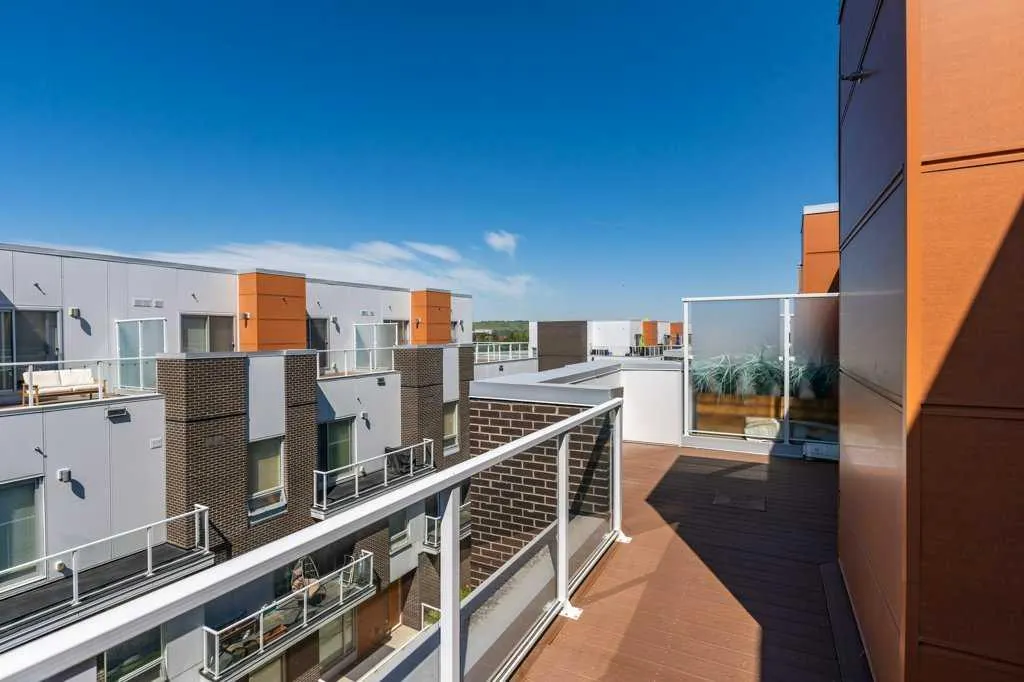 3130 Thirsk Street NW #415
