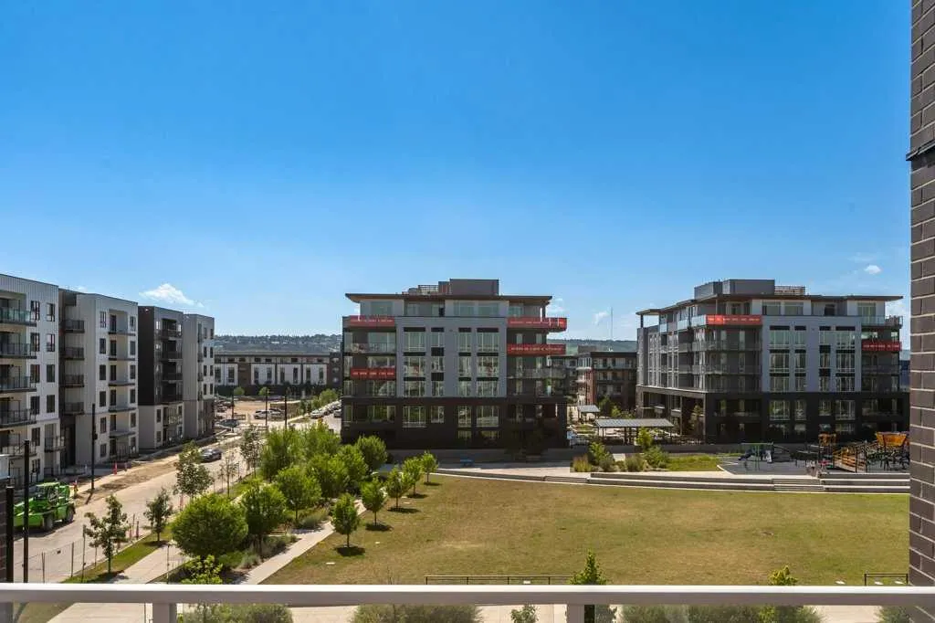 3130 Thirsk Street NW #415