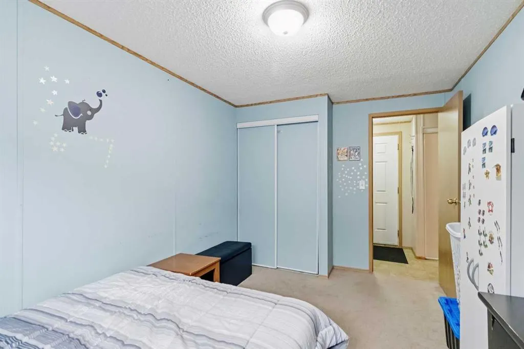 148 Ash Way