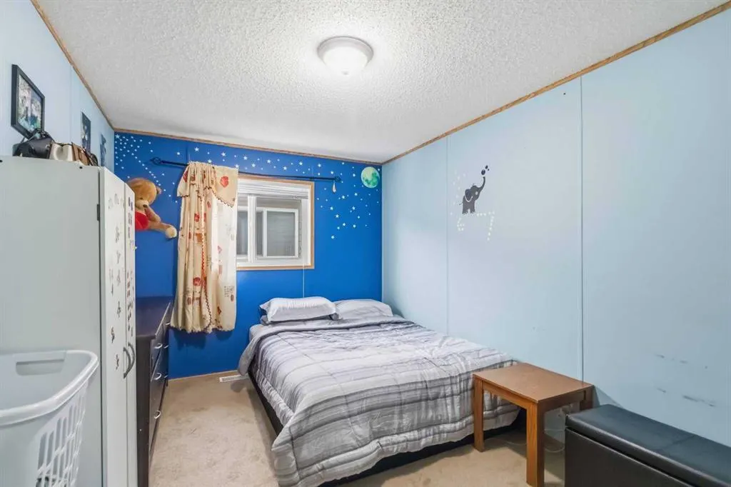 148 Ash Way