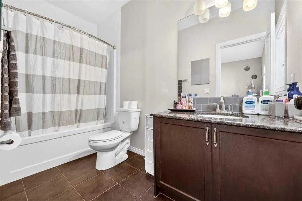40 Sherwood Manor NW