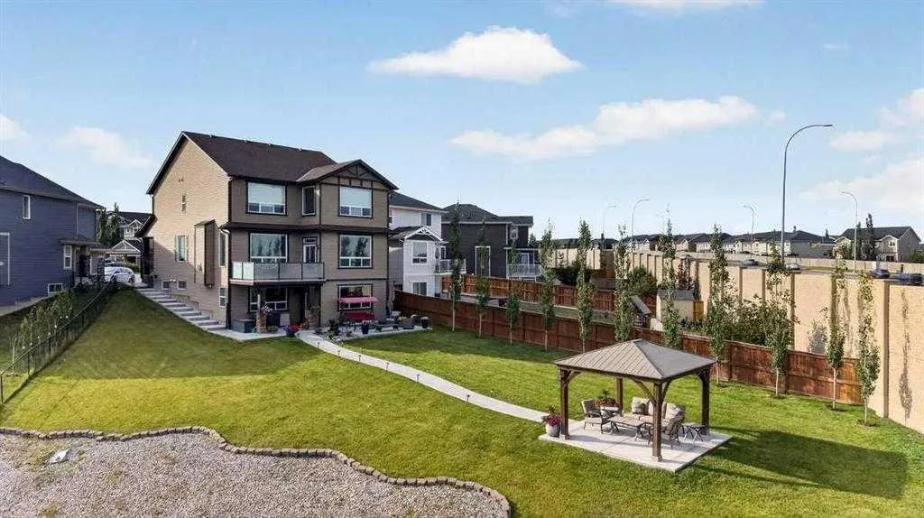 40 Sherwood Manor NW