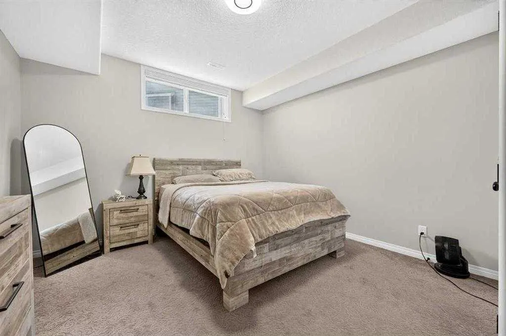 40 Sherwood Manor NW