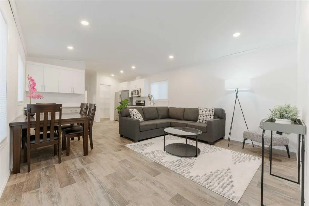 6220 17 Avenue SE #5