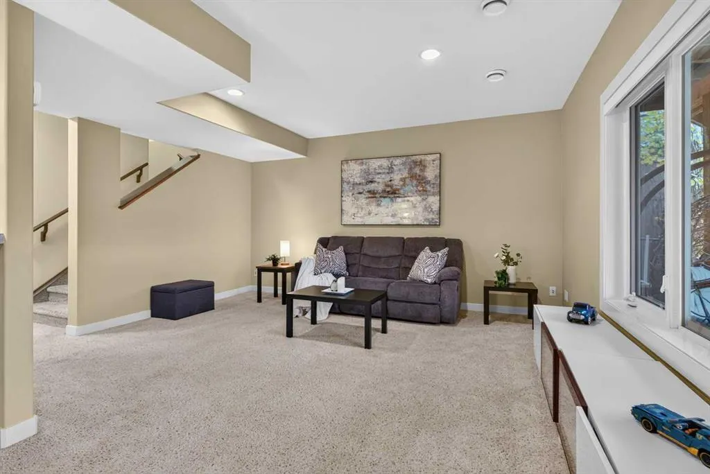 59 Elgin Estates Hill SE