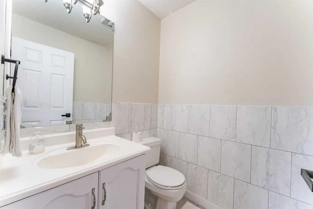 6 Covewood Park NE