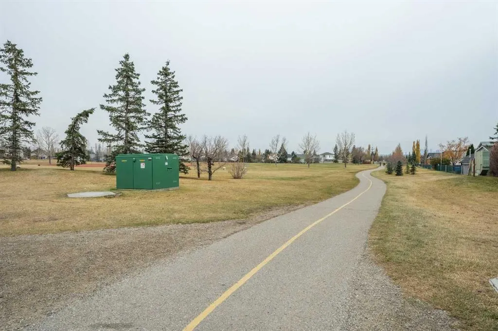 6 Covewood Park NE