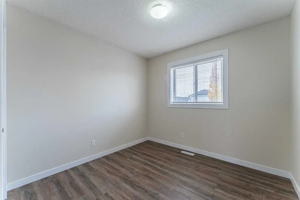 6 Covewood Park NE