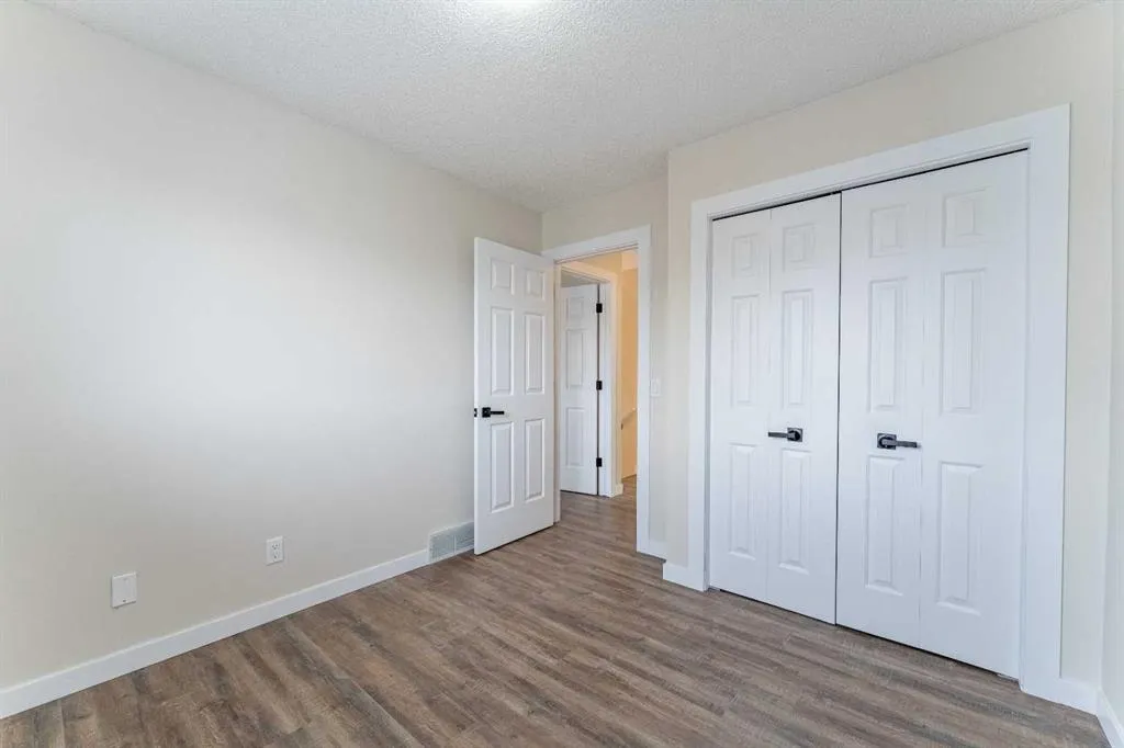 6 Covewood Park NE