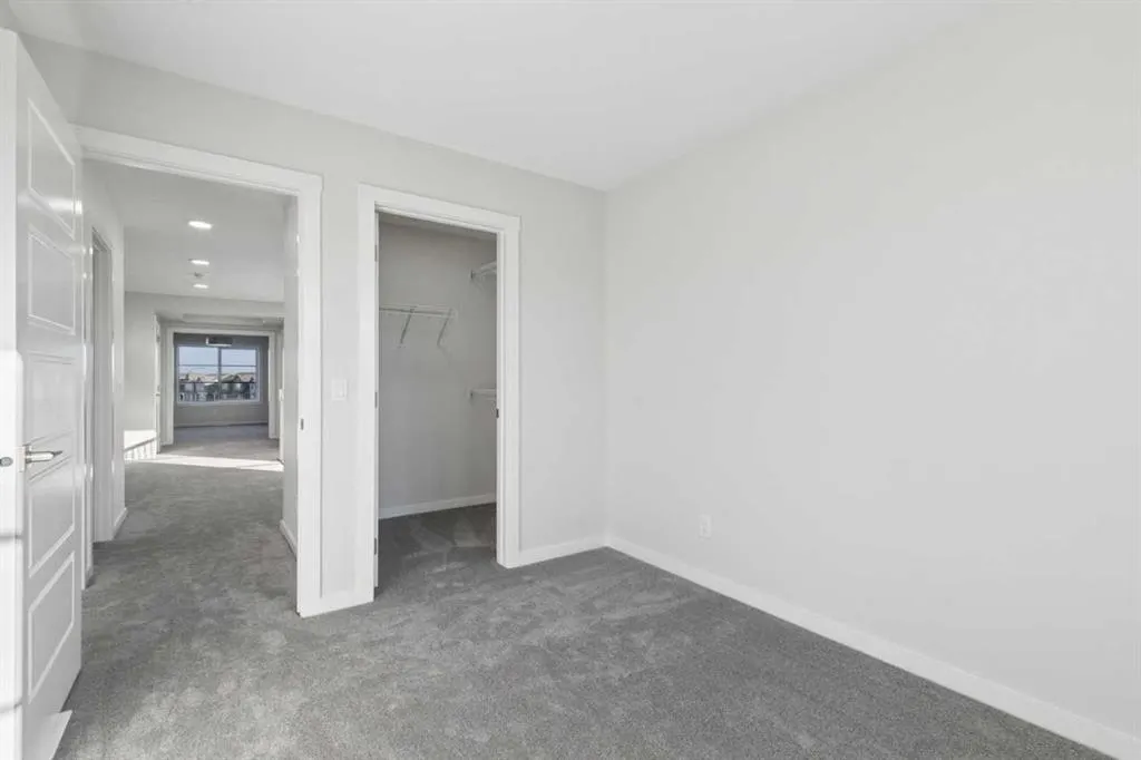 355 Heartwood Gardens SE