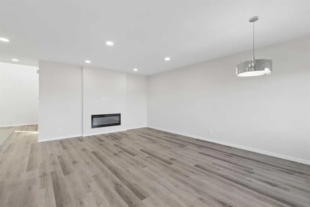 355 Heartwood Gardens SE