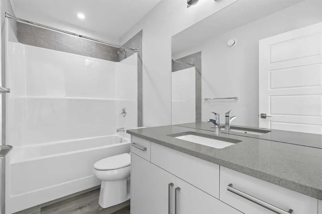 355 Heartwood Gardens SE