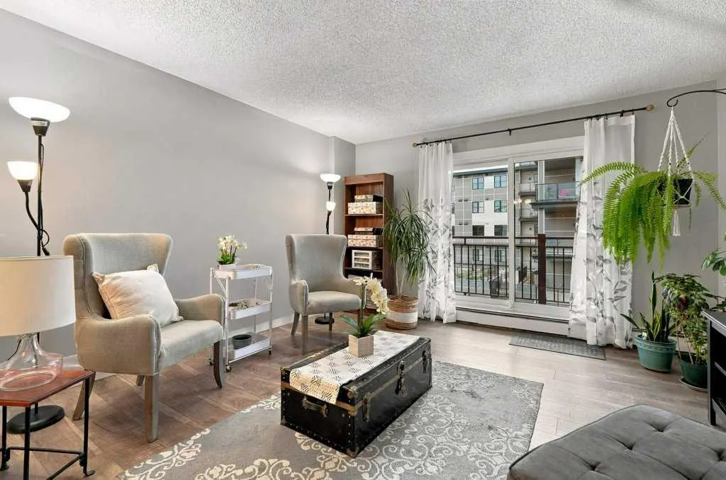 723 57 Avenue SW #325