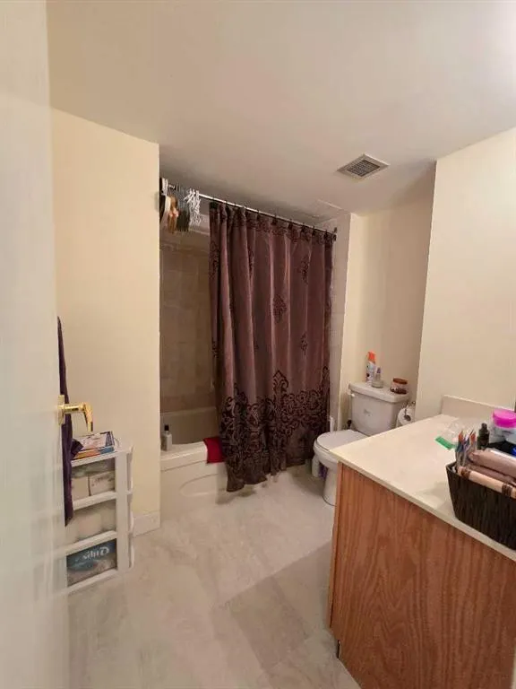 1001 14 Avenue SW #804