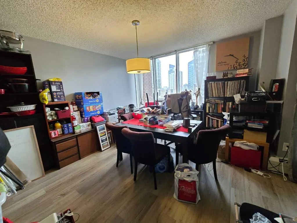 1001 14 Avenue SW #804