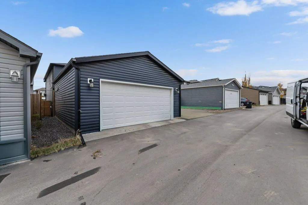 102 Seton Grove SE