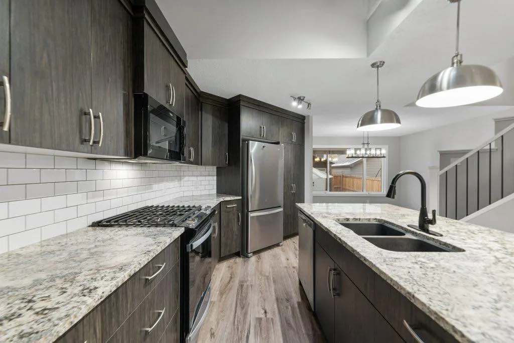 102 Seton Grove SE