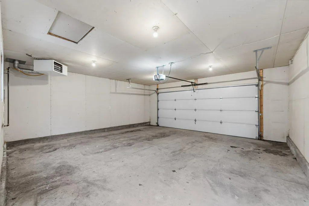 102 Seton Grove SE