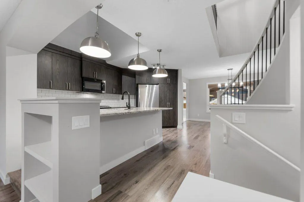 102 Seton Grove SE