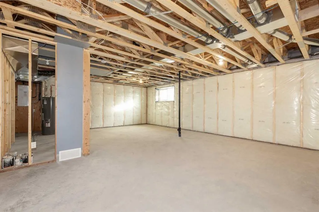 1276 Abitibi Road W