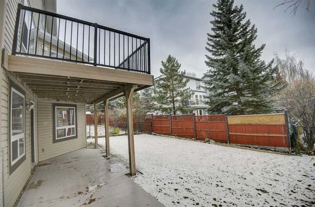109 Bridlecreek Green SW