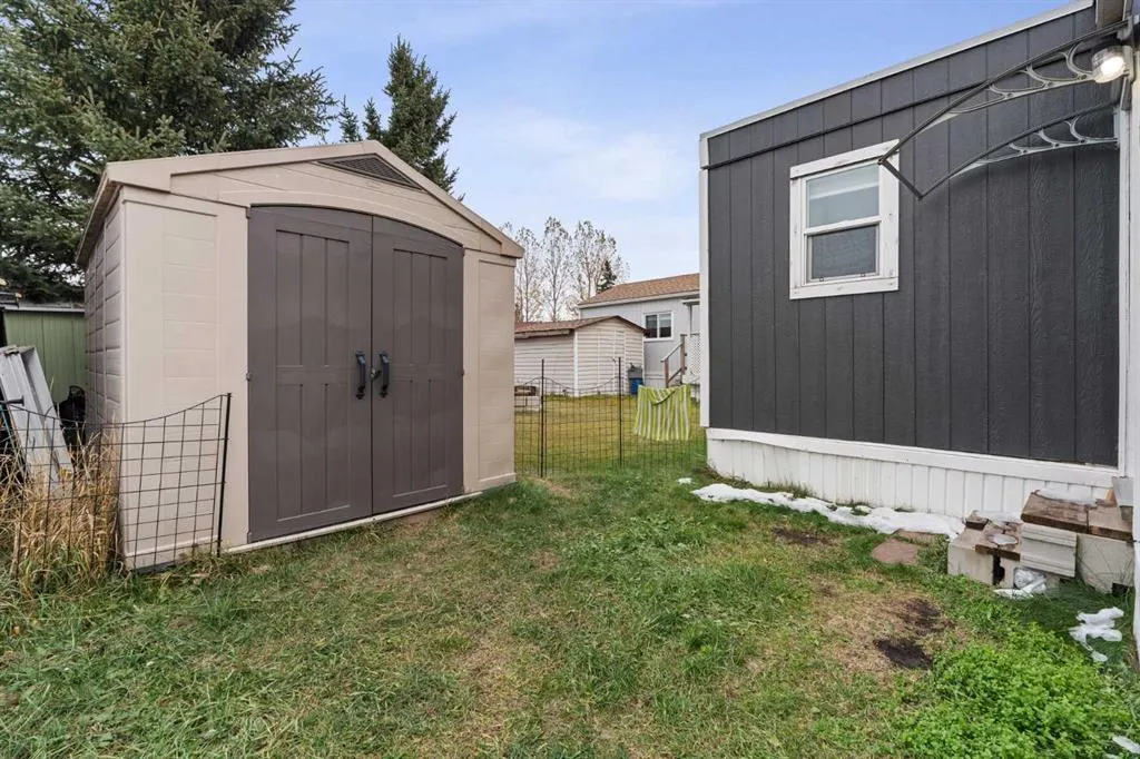 1101 84 Street NE #819