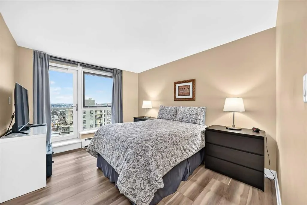 99 Spruce Place SW #2406