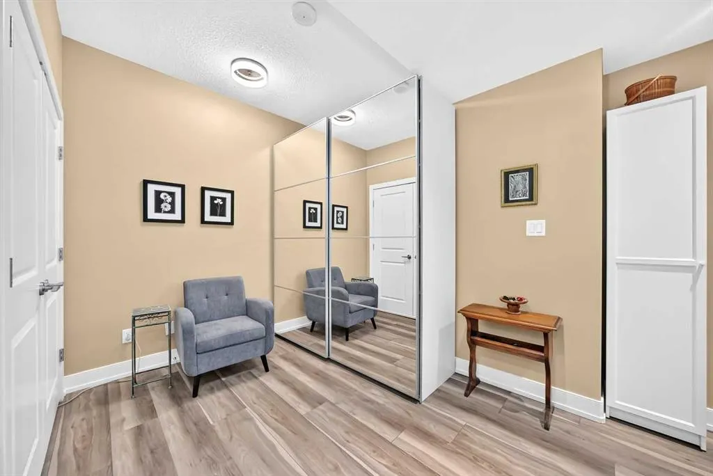 99 Spruce Place SW #2406