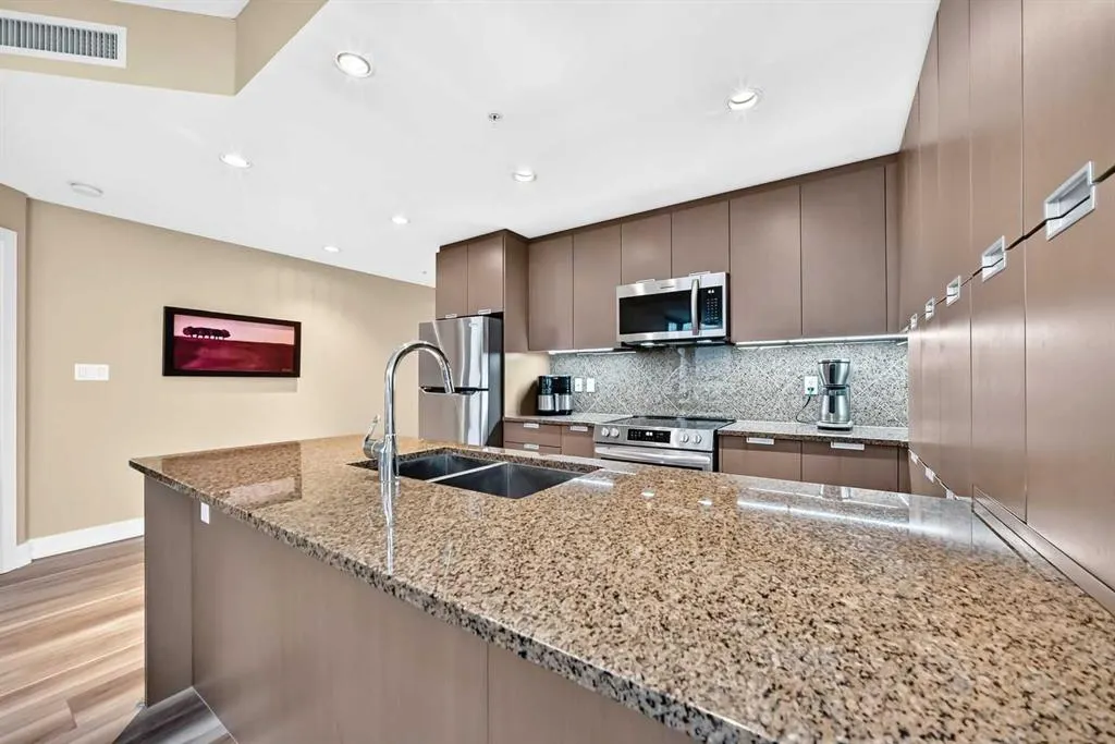 99 Spruce Place SW #2406
